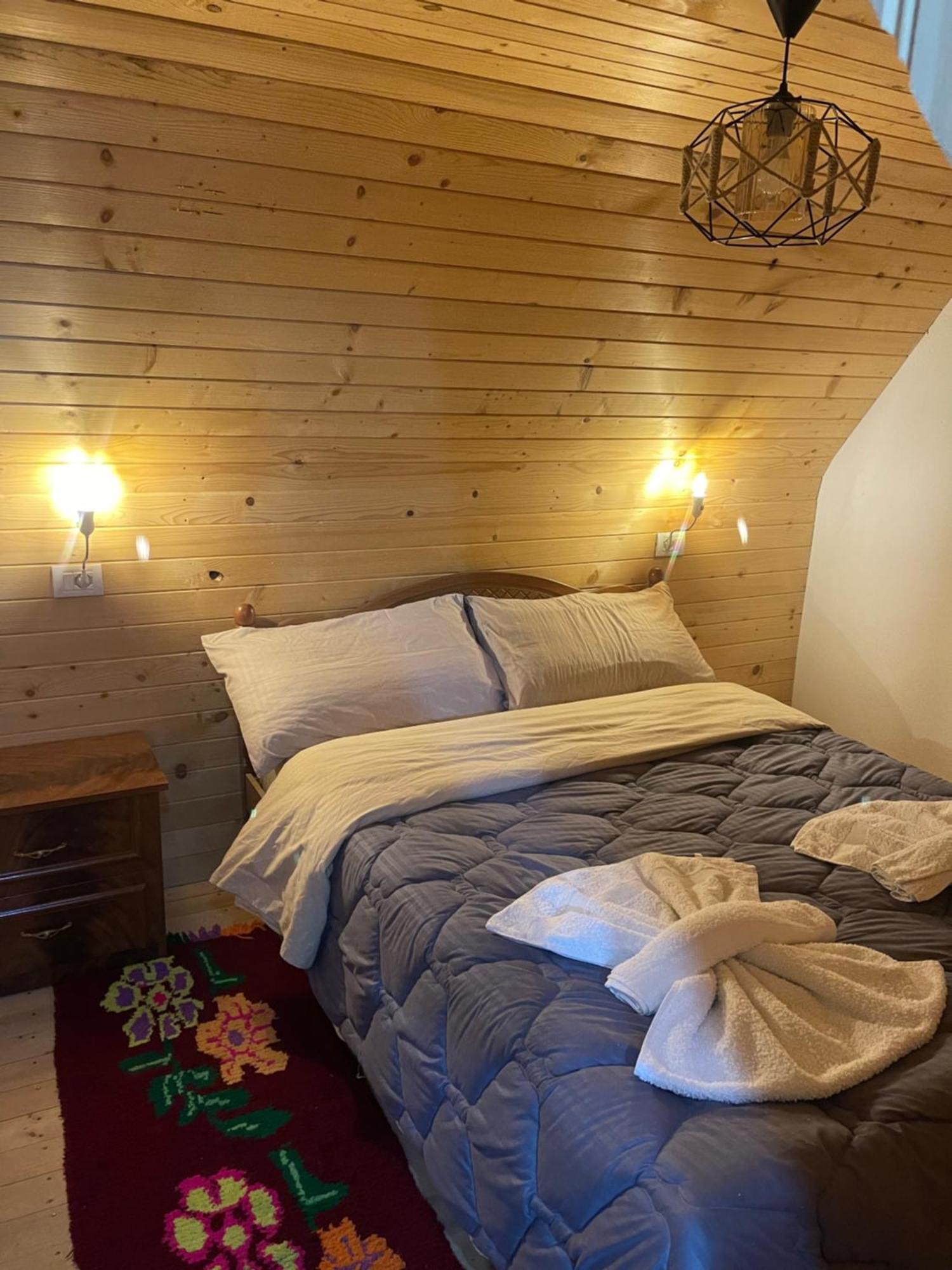 Villa Belinis Theth Eksteriør billede